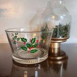Vintage Indiana Glass Holly Berry Party Serving Bowl